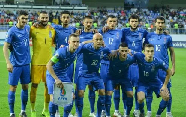 Milli komandamızın baş məşqçi postuna 32 namizəd var - RƏSMİ 
