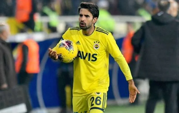 "Qarabağ"ın istədiyi futbolçu "Fənərbağça"nın heyətindən kənarlaşdırıldı 