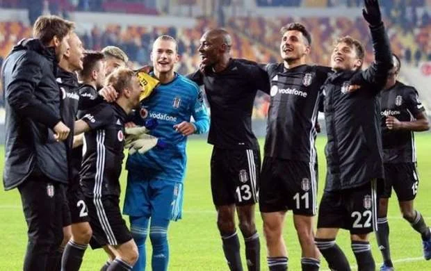 "Beşiktaş" futbolçularını Azərbaycan klublarına təklif edəcək 