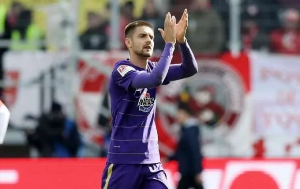 Nazarov darmadağın gördü 