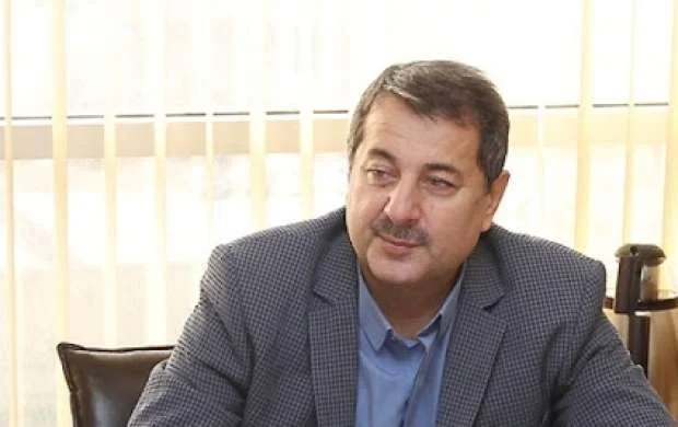 AFFA-ya bir “pişik” gəldi və ya Sadıqov piramidanı harda tikir? 