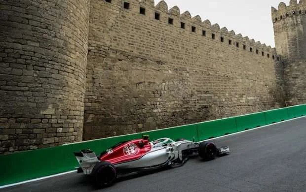 Azərbaycanda "Formula 1" ilə əlaqədar 10 min iş yeri açılır 