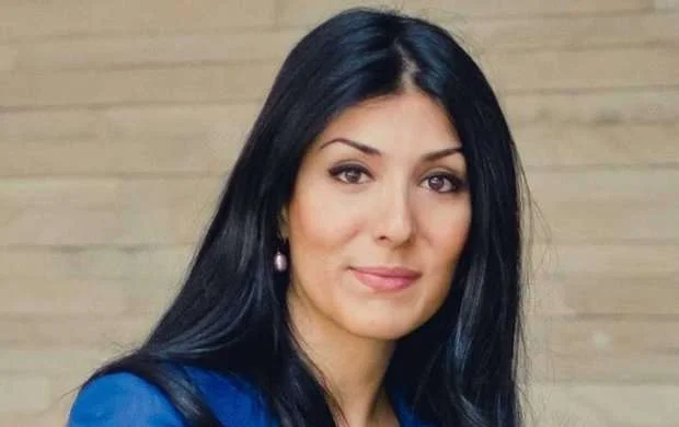 Deputat seçilən Nigar Arpadarai istefa verir 