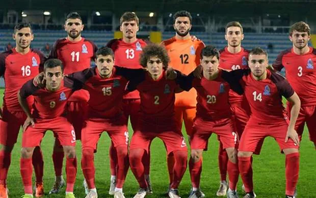 Azərbaycan millisinə 22 futbolçu çağırıldı 