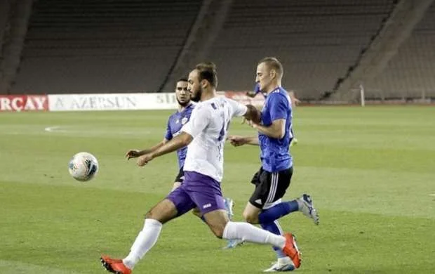 Mahir qol vurdu, "qırmızı" aldı, "Qarabağ" uddu 