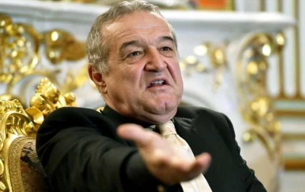 Klub sahibi uğursuzluğun səbəbini tapdı: "Sekslə çox məşğul olurlar" 