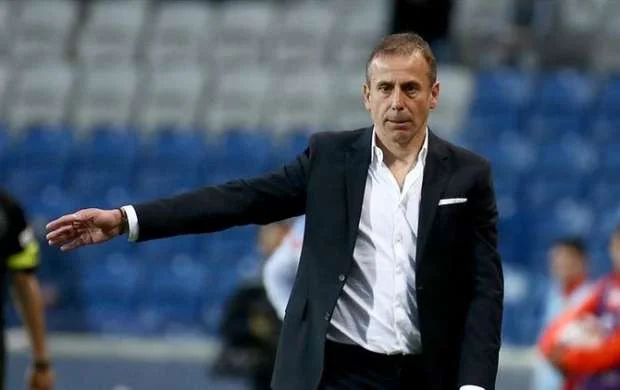 "Onu Azərbaycan millisinin baş məşqçisi postunda görmək istəyirdilər" 