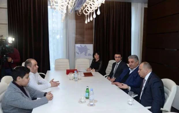 Azad Rəhimov  “Aeroflot open”in qalibi ilə görüşdü 