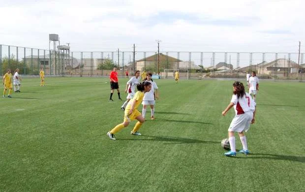 Uşaq futbolunun söyüş problemi: Söyüşcül məşqçilərə hansı cəza verilməlidir? - II HİSSƏ 