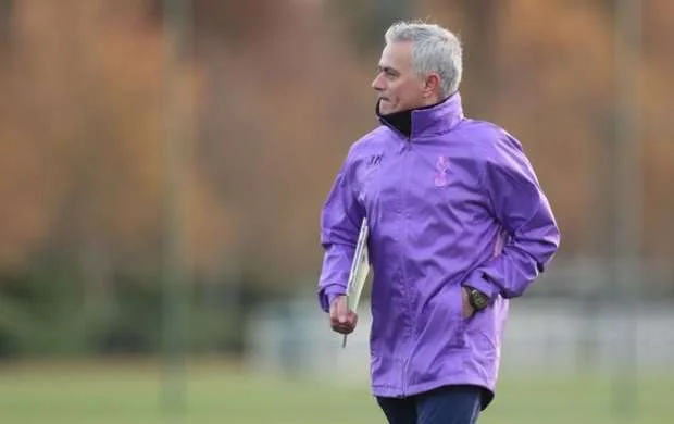 "Mən Mourinyunu oynatmazdım" - Joze Mourinyu futbolçu olduğu illərdən danışdı 