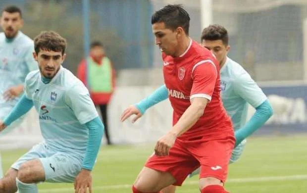 "Bizdə futbolçular var, Meza Kollini "yeyər" - SORĞU 