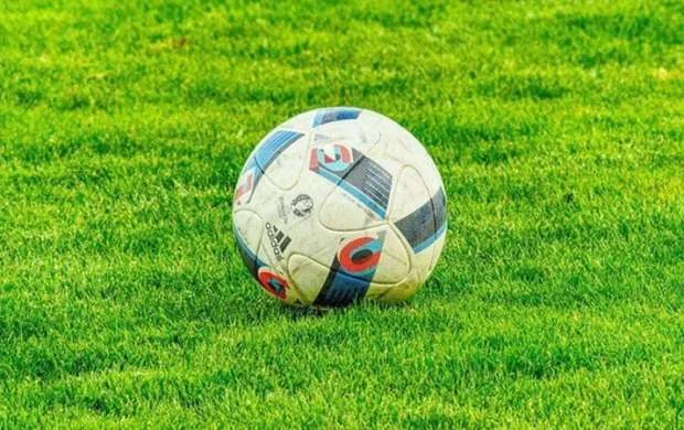 Gürcüstanda futbol dayandırıldı 
