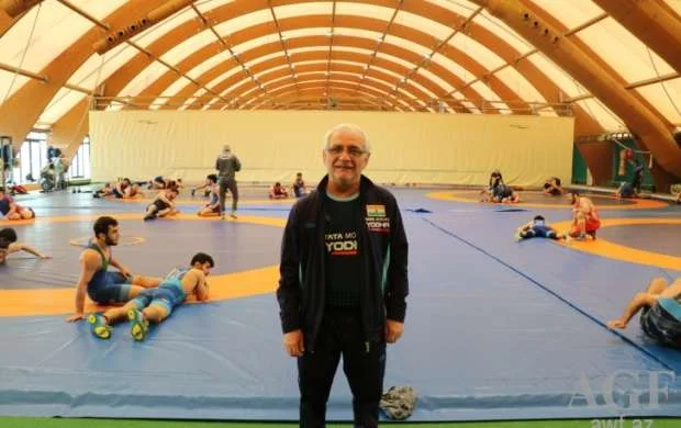 Temo Kazaraşvili: "Çox texnikalı güləşçiləriniz var" 
