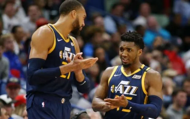 NBA-da daha bir basketbolçuda koronavirus aşkarlandı 