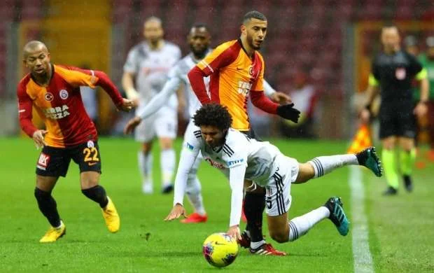 "Qalatasaray" və "Beşiktaş" bərabərliyə razı oldu - VİDEO 