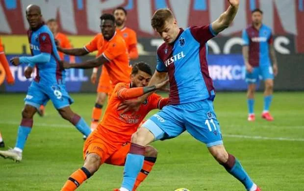 "Trabzonspor" - "Başakşəhər" oyununda qalib müəyyənləşmədi - VİDEO 