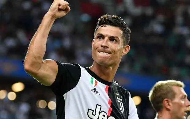 "Yuventus" Ronaldu üçün ulduz hücumçu axtarır 