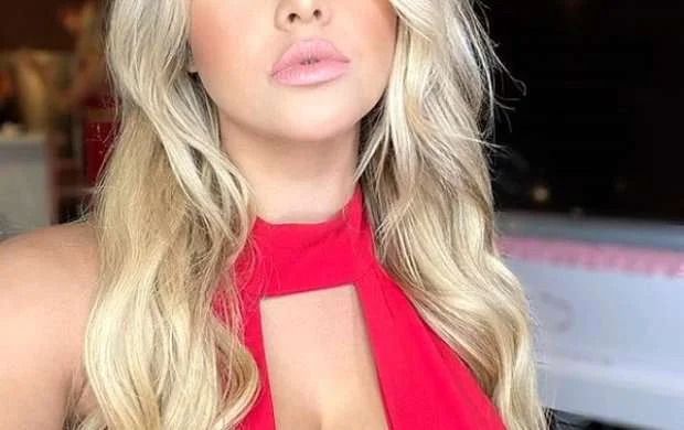 Məşhur model karonavirusa görə meşədə yaşayacaq - FOTOLAR 