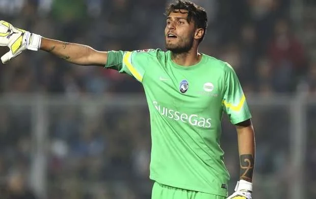 "Atalanta"nın qapıçısı da virusdan qaça bilmədi 