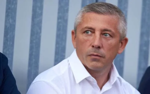 Президент Футбольного союза Сербии вылечился от коронавируса 