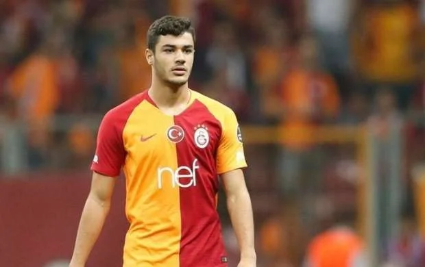 İngiltərə nəhəngi Türkiyə millisinin üzvünü transfer edir 