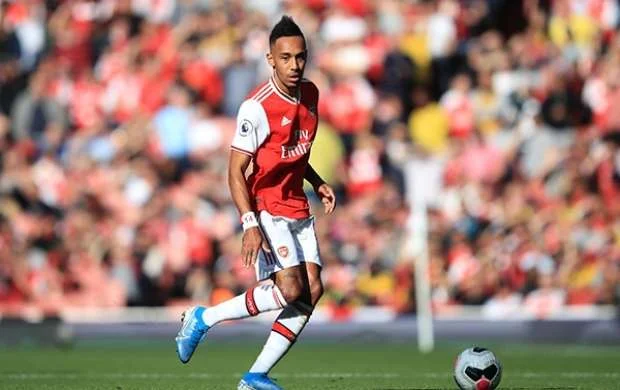 Konte "Arsenal"ın ulduzunu "İnter"ə gətirmək istəyir 