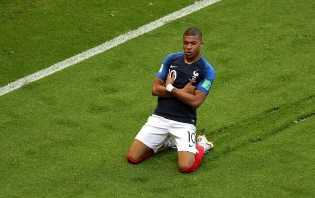 Mbappe uğrunda mübarizə qızışır: "Liverpul" "Real"a qarşı 