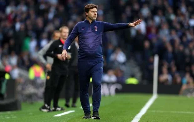 "Tottenhem" Poçettinonun maaşını azaltmaq istəyir 