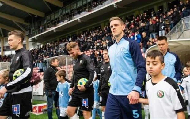 Çempionatın başlama tarixi bəlli oldu - Azarkeşlər stadionlara buraxılacaq 