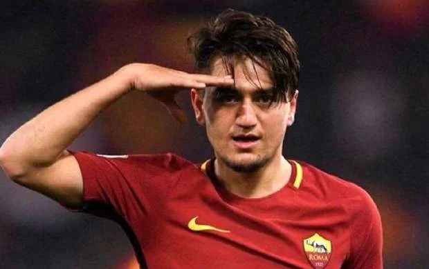 Daha bir türk futbolçu Premyer Liqa yolunda 