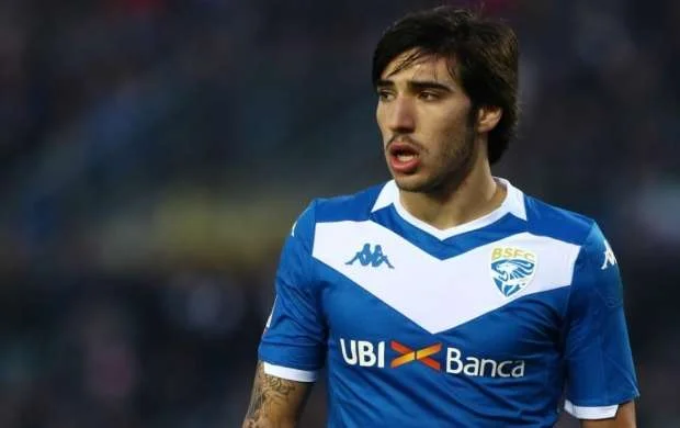 "Barselona" "yeni Pirlo"ya görə 60 milyon avro ödəməyə hazırdı 