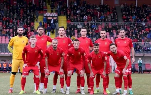 Elvin Yunuszadə "Çelik"dən ayrılmaq istəyir 