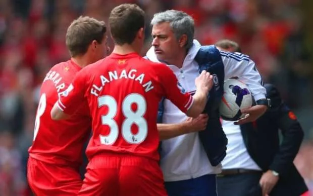 "Mourinyu Liverpul"un adını belə çəkmirdi, onları "bunlar" adlandırırdı" - Terri 