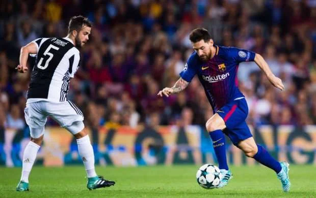 Messi ilə oynamaq istədiyi üçün "Yuve"ni "Barsa"ya dəyişir 