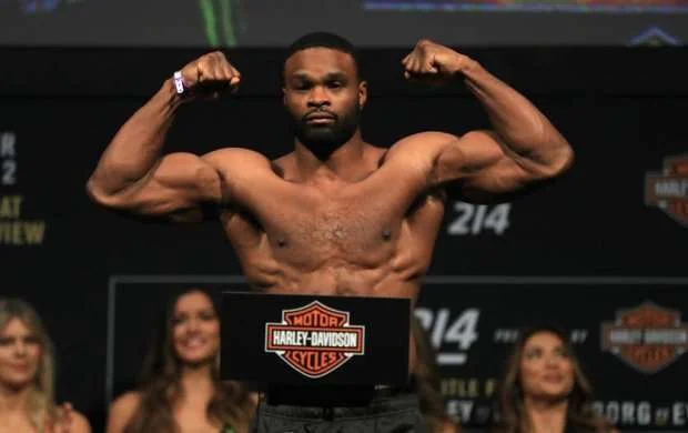 Keçmiş çempion UFC turnirinin əsas siması oldu 