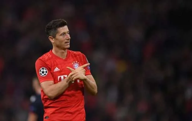 Ən yaxşı hücumçuların adlarını açıqladı: Mbappe, Suares... 