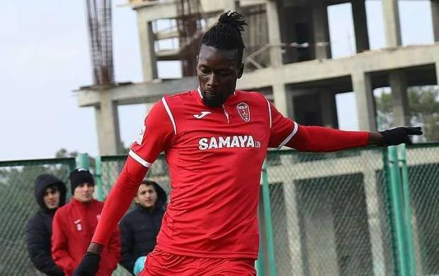 "Keşlə"nin futbolçusu Türkiyə və Qazaxıstandan təklif alıb 