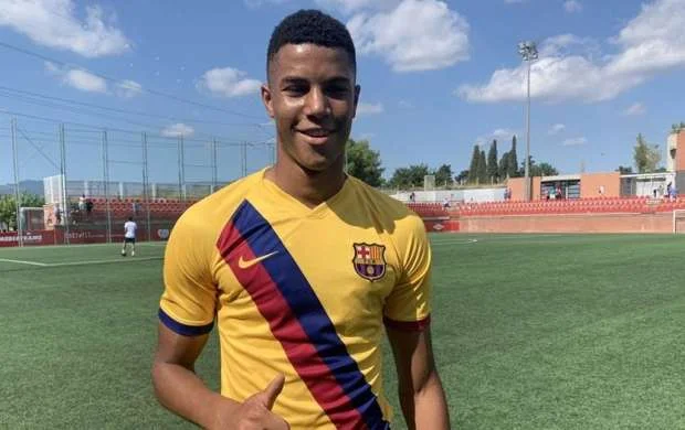 "Real" "Barselona"nın futbolçusunu transfer etməyə çalışır 