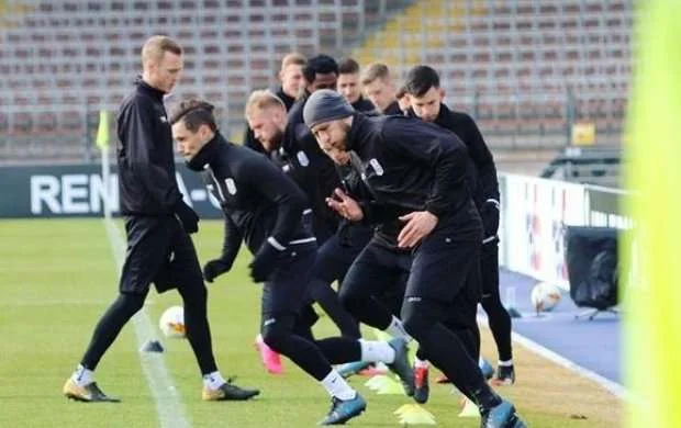 Bundesliqanın liderinə ağır cəza 