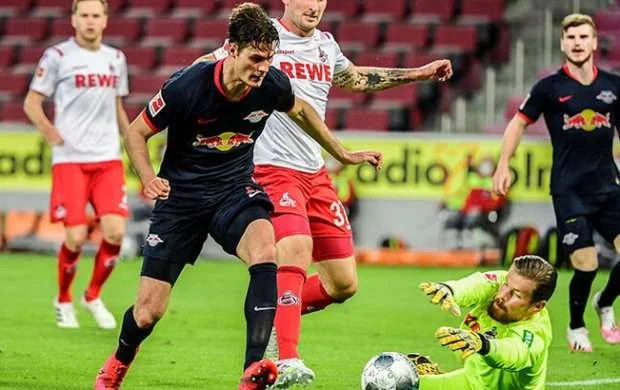 Bundesliqa: 6 qol vuruldu, "Layptsiq" qazandı 