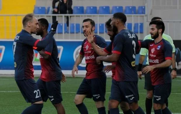 "Zirə" 12 futbolçu ilə müqavilə imzaladı - RƏSMİ 