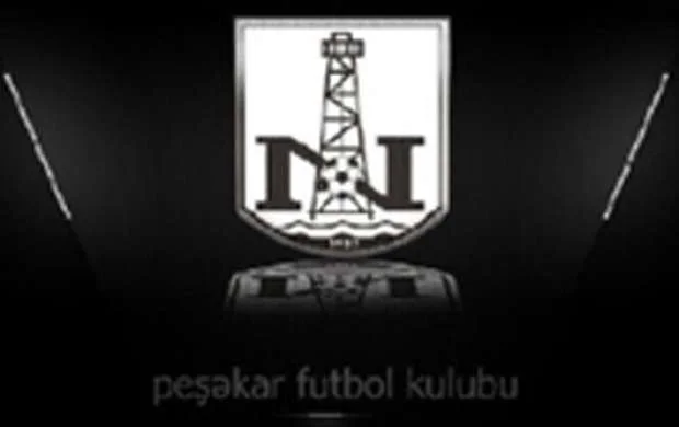 "Neftçi" 3 məşqçi ilə anlaşdı  