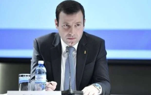 Məmmədovun yarım milyardlıq zərbəsi 