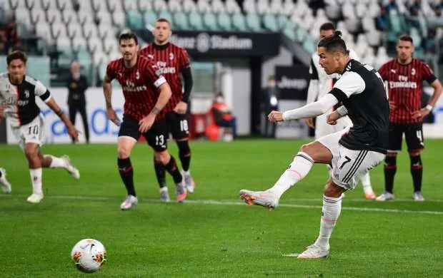 İtaliya Kuboku: "Yuventus" finala sükutla getdi 