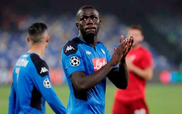 "Napoli" "Liverpul"dan 100 milyon avro tələb edir 