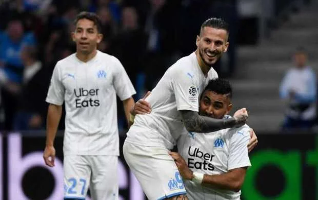 UEFA "Marsel"i cəzalandırdı 