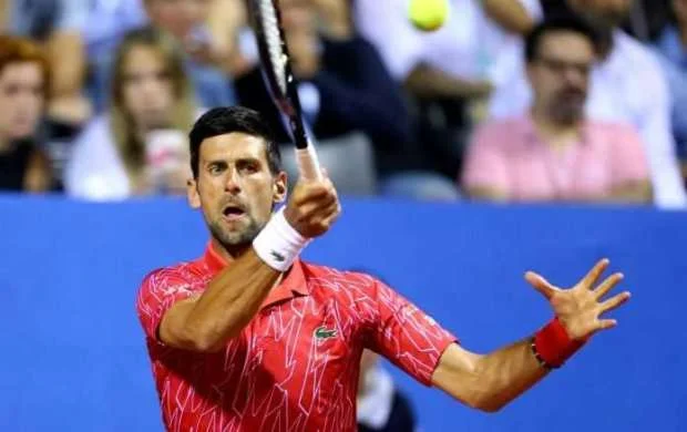 Novak Cokoviç koronavirusa yoluxduğunu açıqladı 