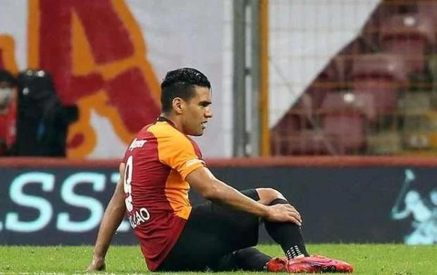 "Qalatasaray"da Falkao şoku 