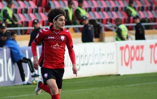 Azərbaycanlı futbolçunun anası koronavirusdan öldü 
