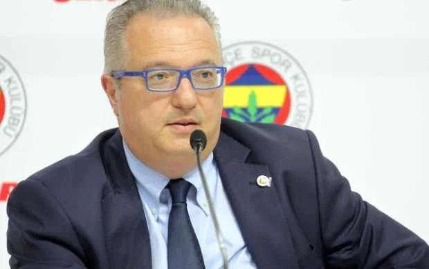 "Fənərbağça"da yeni müqavilə 
